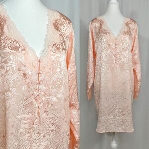 Vintage Bali long sleeve night gown